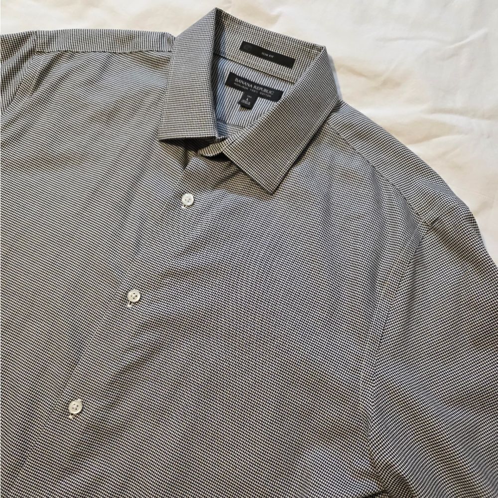 Banana Republic Mens 16.5